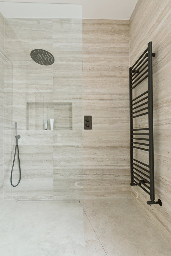 Formativo Honey Vein and Cross Cut - Wetroom by Beyt Architects