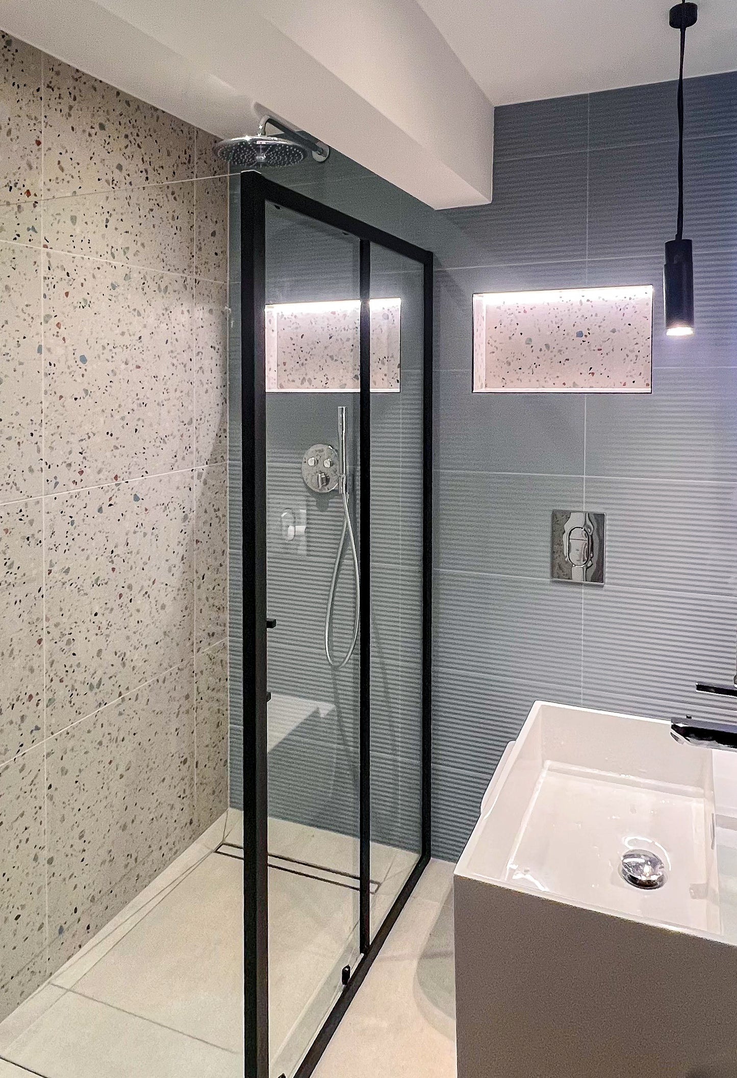 Milano Bianco, Linea Rusty Blue and Minimo Bianco - Wetroom by Add On Projects Ltd