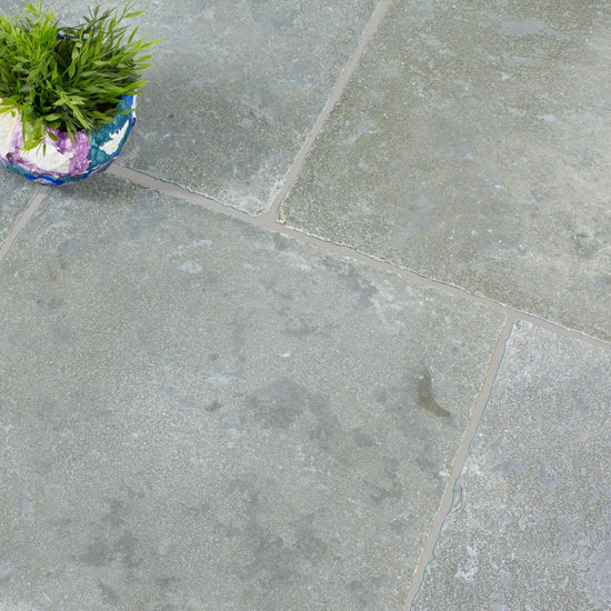 Irvine Grey Tumbled & Distressed Limestone