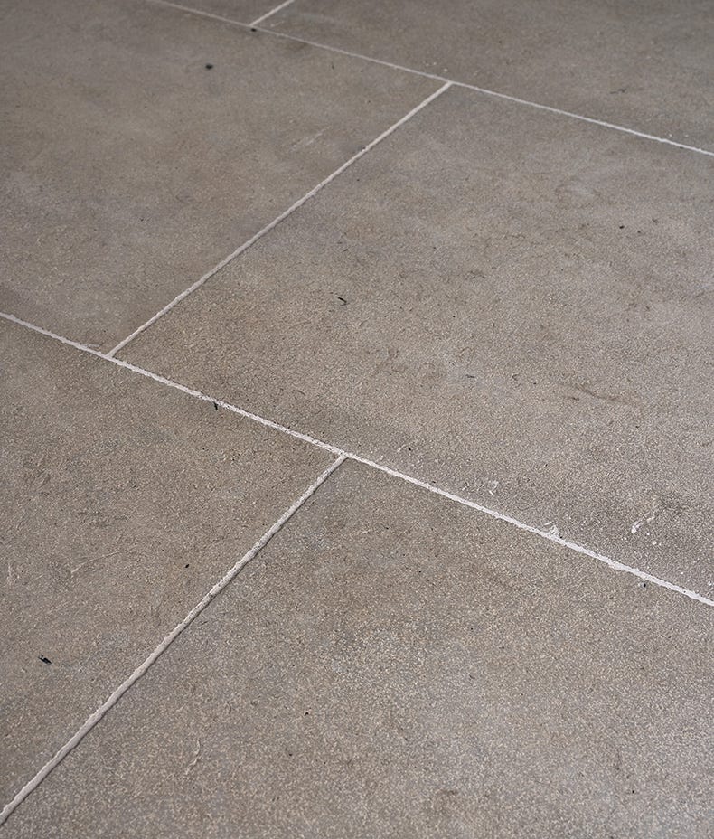 Vienne Limestone Satino